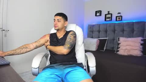 Snapshot of alex_cute77 chatting on 7, 2, 2025 alex online show from 7, 2, 2025