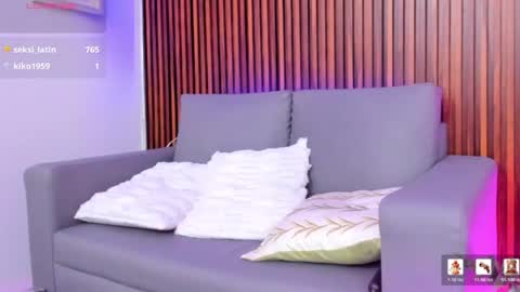 Snapshot of alex_cute77 chatting on 11, 5, 2026 alex online show from 11, 5, 2026