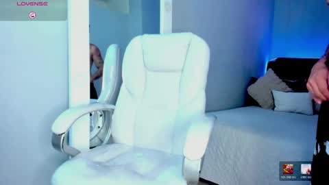 Snapshot of alex_cute77 chatting on 6, 6, 2026 alex online show from 6, 6, 2026