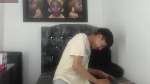 Snapshot of alex_it0 chatting on 21, 5, 2026 alex_it0 online show from 21, 5, 2026