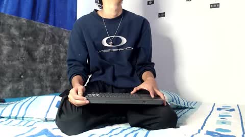 alex_mark_ online show from 6, 4, 2026