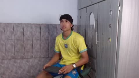 Snapshot of alex_martin47 chatting on 24, 4, 2026 alex online show from 24, 4, 2026