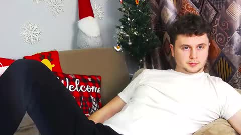 Snapshot of alex_onelove chatting on 18, 12, 2024 Alex online show from 18, 12, 2024