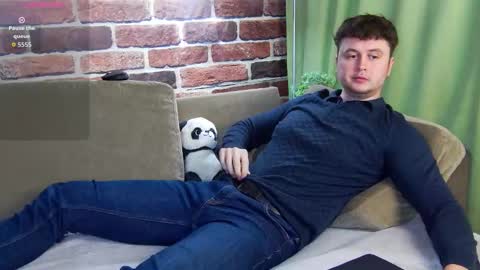 Snapshot of alex_onelove chatting on 11, 10, 2025 Alex online show from 11, 10, 2025