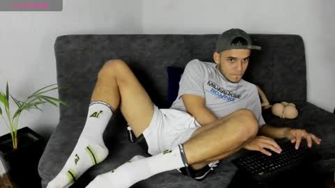 Alex Woll online show from 22, 9, 2025