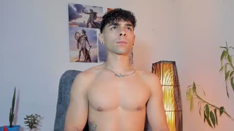 Snapshot of alex_zt7 chatting on 20, 6, 2026 x online show from 20, 6, 2026