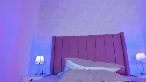 alexa__lopez online show from 13, 4, 2026