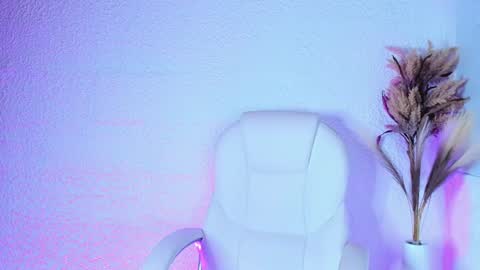 Snapshot of alexa_fox18 chatting on 7, 2, 2025 Alexa online show from 7, 2, 2025