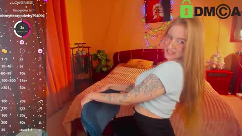 Snapshot of alexa_glory chatting on 15, 12, 2024 Alexa online show from 15, 12, 2024