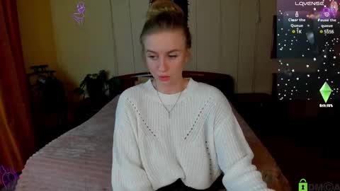 Snapshot of alexa_glory chatting on 1, 3, 2025 Alexa online show from 1, 3, 2025