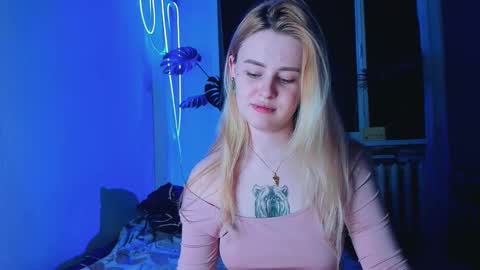 Snapshot of alexa_pirs chatting on 11, 3, 2025 alexa_pirs online show from 11, 3, 2025