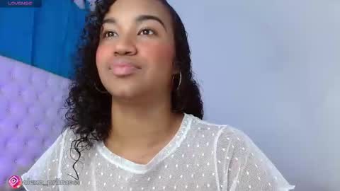   online show from 22, 10, 2025