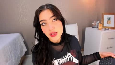 Snapshot of alexa_thaylor_ chatting on 25, 12, 2024 Alexa Thaylor online show from 25, 12, 2024