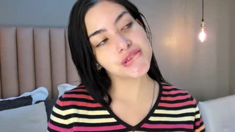 Snapshot of alexa_thaylor_ chatting on 4, 1, 2025 Alexa Thaylor online show from 4, 1, 2025
