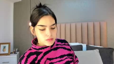 Snapshot of alexa_thaylor_ chatting on 6, 1, 2025 Alexa Thaylor online show from 6, 1, 2025