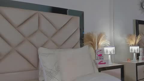 Snapshot of alexa_tobar chatting on 3, 1, 2025 alexa_tobar online show from 3, 1, 2025