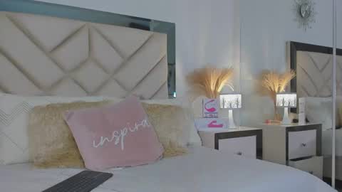 Snapshot of alexa_tobar chatting on 24, 1, 2025 alexa_tobar online show from 24, 1, 2025