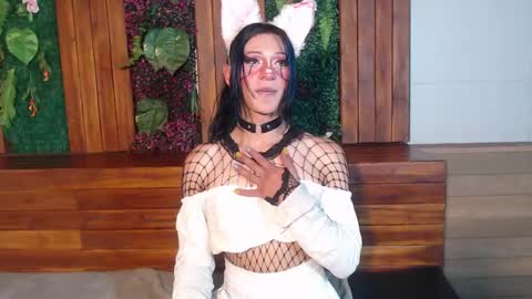 alexa_vandercloude online show from 27, 2, 2025