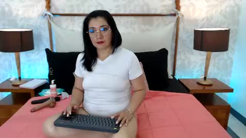 Alexaa sanz online show from 16, 6, 2026
