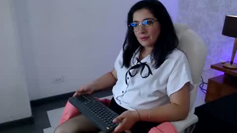 Alexaa sanz online show from 20, 6, 2026