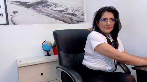 Alexaa sanz online show from 25, 7, 2026