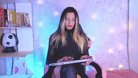 Snapshot of alexaavandercloude chatting on 19, 7, 2026 alexaavandercloude online show from 19, 7, 2026