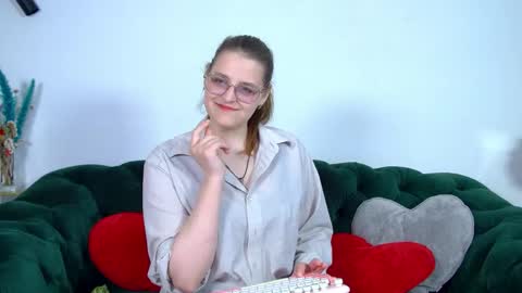 Snapshot of alexaavery chatting on 23, 5, 2026 AlexaAvery online show from 23, 5, 2026
