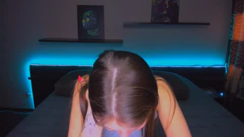 angel online show from 9, 4, 2026