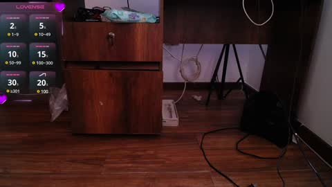 Snapshot of alexamoon__ chatting on 7, 12, 2024 Alexa Moon online show from 7, 12, 2024