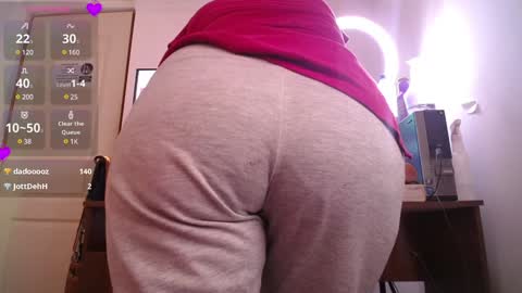 Snapshot of alexamoon__ chatting on 13, 1, 2025 Alexa Moon online show from 13, 1, 2025