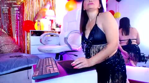 Snapshot of alexamoon__ chatting on 27, 9, 2025 Alexa Moon online show from 27, 9, 2025