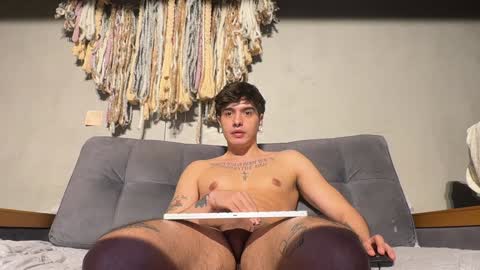Snapshot of alexanddani chatting on 24, 1, 2025 Alex Dani online show from 24, 1, 2025