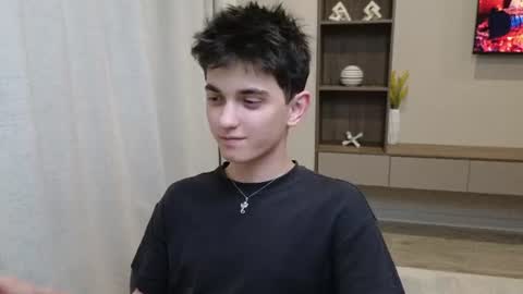 Snapshot of alexander_18_xxl chatting on 7, 7, 2026 Alexander online show from 7, 7, 2026