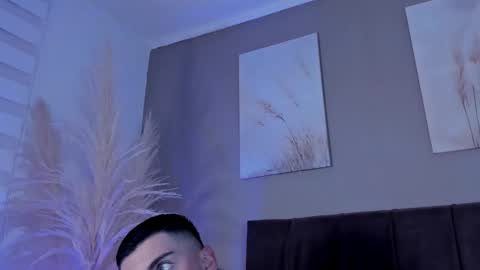Snapshot of alexander_diiaz chatting on 10, 6, 2026 Alexander Diaz online show from 10, 6, 2026