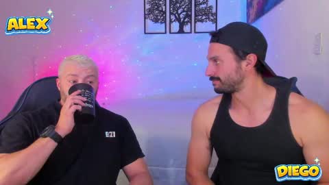 Snapshot of alexanderjaz chatting on 8, 5, 2026 Alexander Jaz online show from 8, 5, 2026