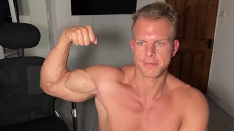 Alexander Steel online show from 18, 10, 2025