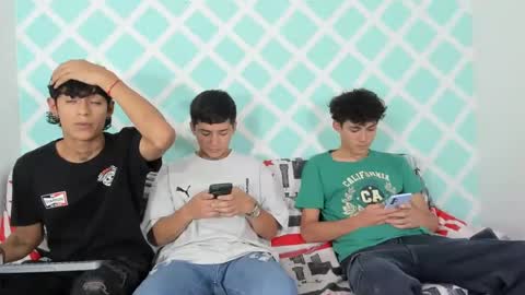 chicos hot online show from 14, 12, 2024