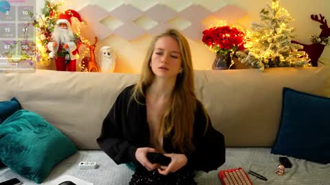 Snapshot of alexandra_demore chatting on 23, 12, 2024 Alexandra Demore online show from 23, 12, 2024