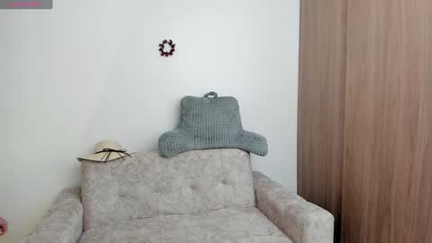 I am Alexandra online show from 19, 12, 2024