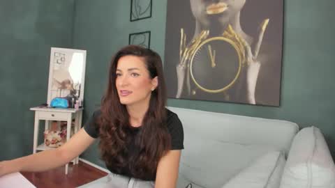 AlexaNikole online show from 28, 5, 2026