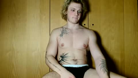 Snapshot of alexbarczukxxx chatting on 18, 2, 2026 Alex Barczuk online show from 18, 2, 2026