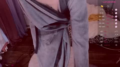 alexbellis online show from 6, 2, 2025