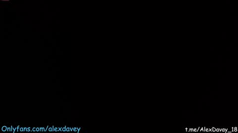 Snapshot of alexdavey chatting on 26, 1, 2025 online show from 26, 1, 2025