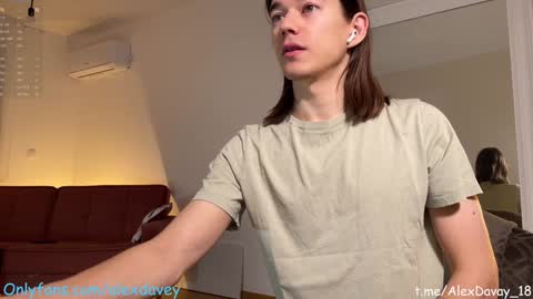 Snapshot of alexdavey chatting on 27, 1, 2025 online show from 27, 1, 2025
