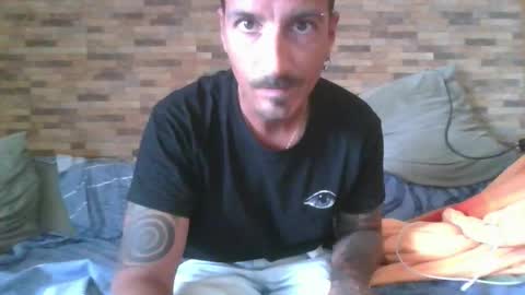 Snapshot of alexdelarge23 chatting on 19, 10, 2025 alexdelarge23 online show from 19, 10, 2025