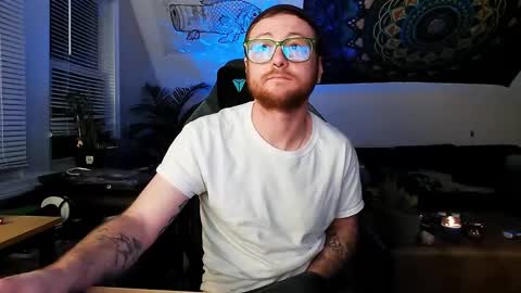 alexfoxxe online show from 1, 1, 2025