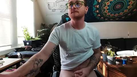 alexfoxxe online show from 2, 1, 2025