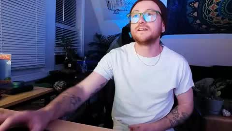 alexfoxxe online show from 11, 1, 2025