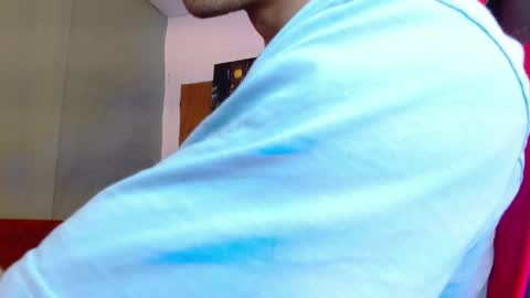 Snapshot of alexgiraldo__ chatting on 29, 5, 2026 alexgiraldo__ online show from 29, 5, 2026