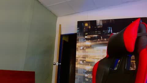 Snapshot of alexgiraldo__ chatting on 13, 6, 2026 alexgiraldo__ online show from 13, 6, 2026